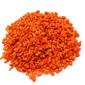 Puffed carrot cubes