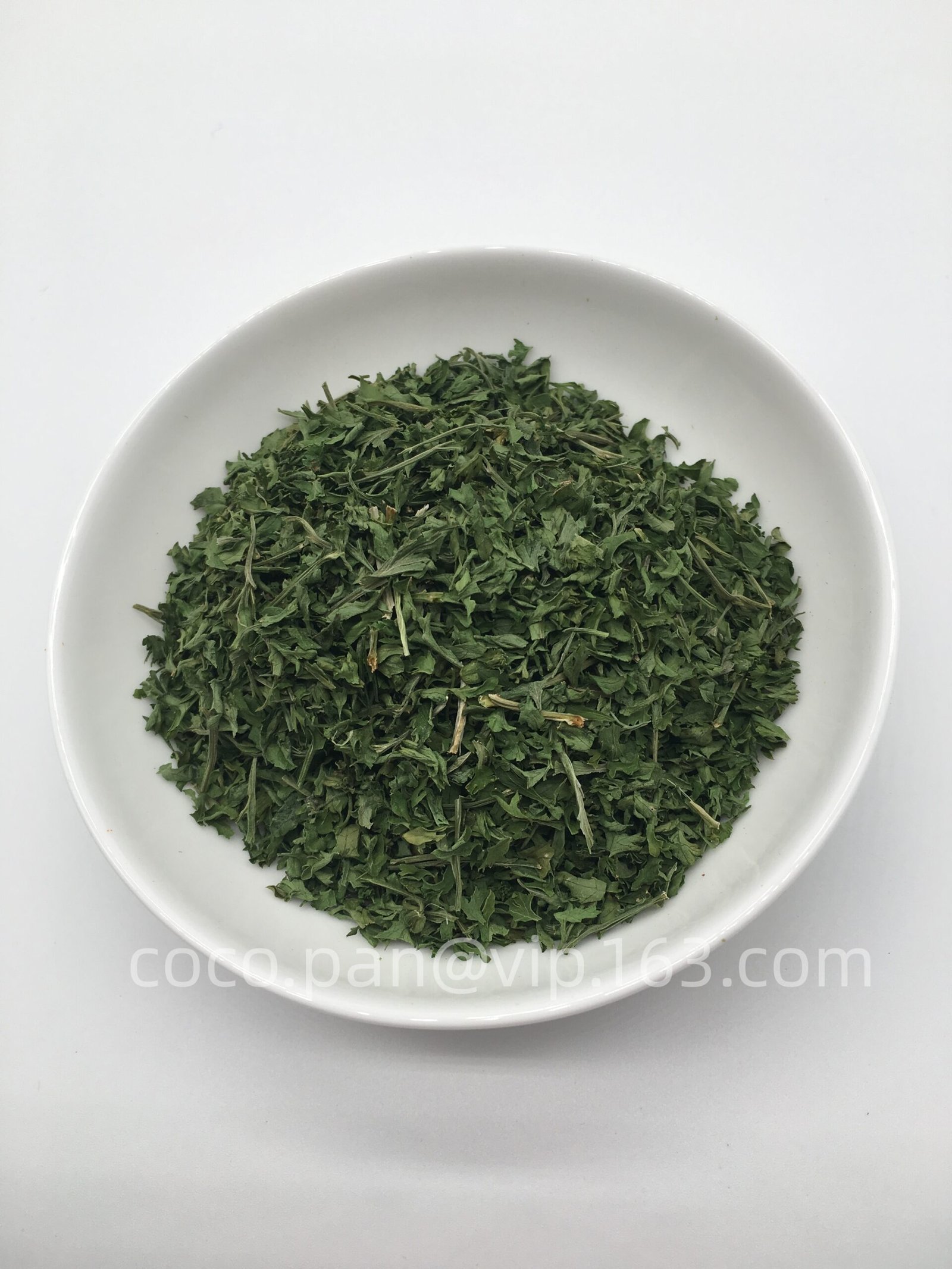 Parsley flakes