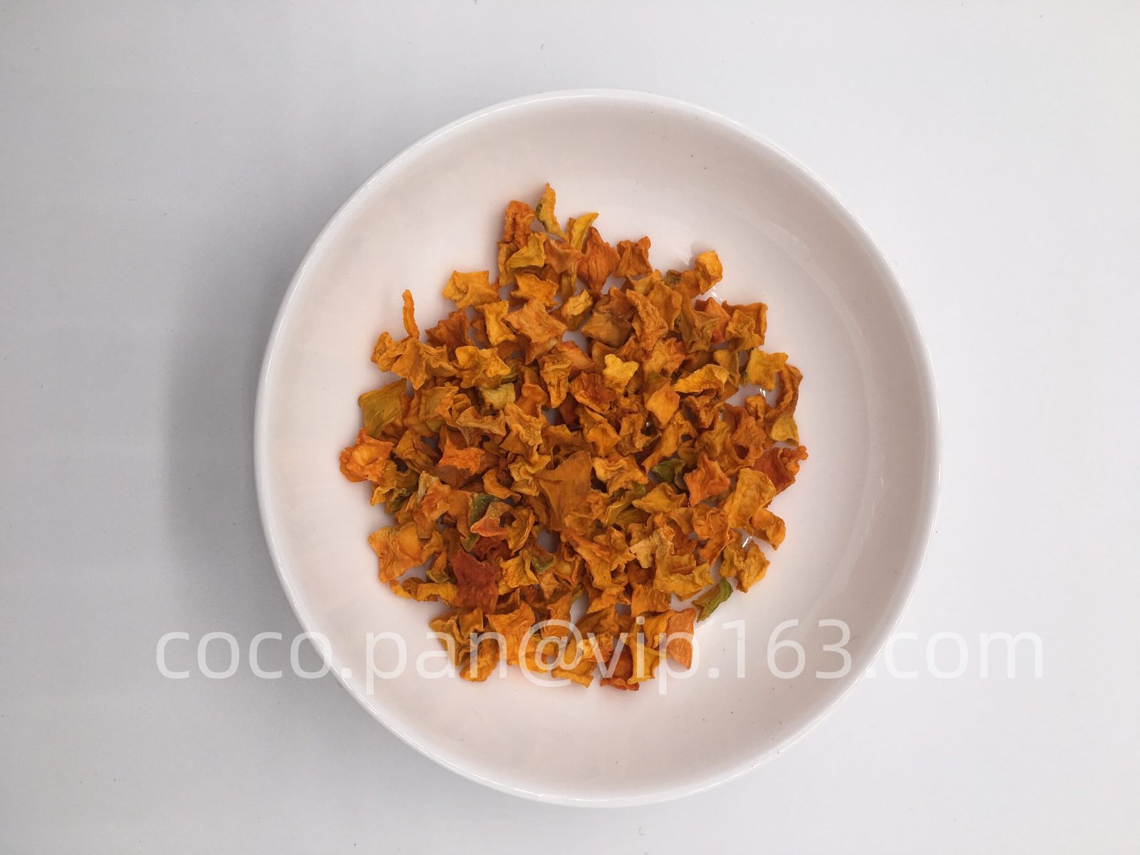 Dried pumpkin cubes