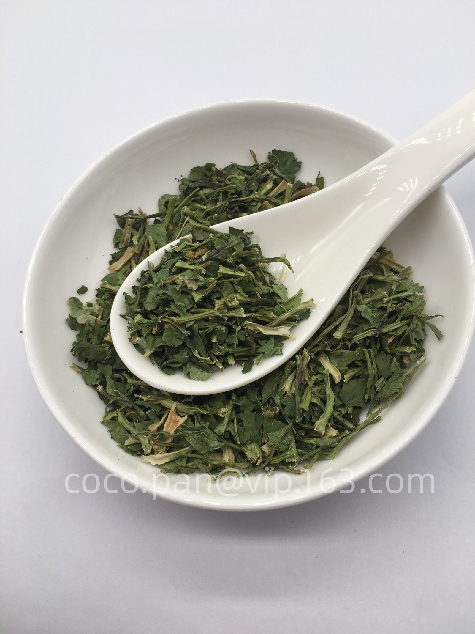 dried Coriander flakes - Image 2